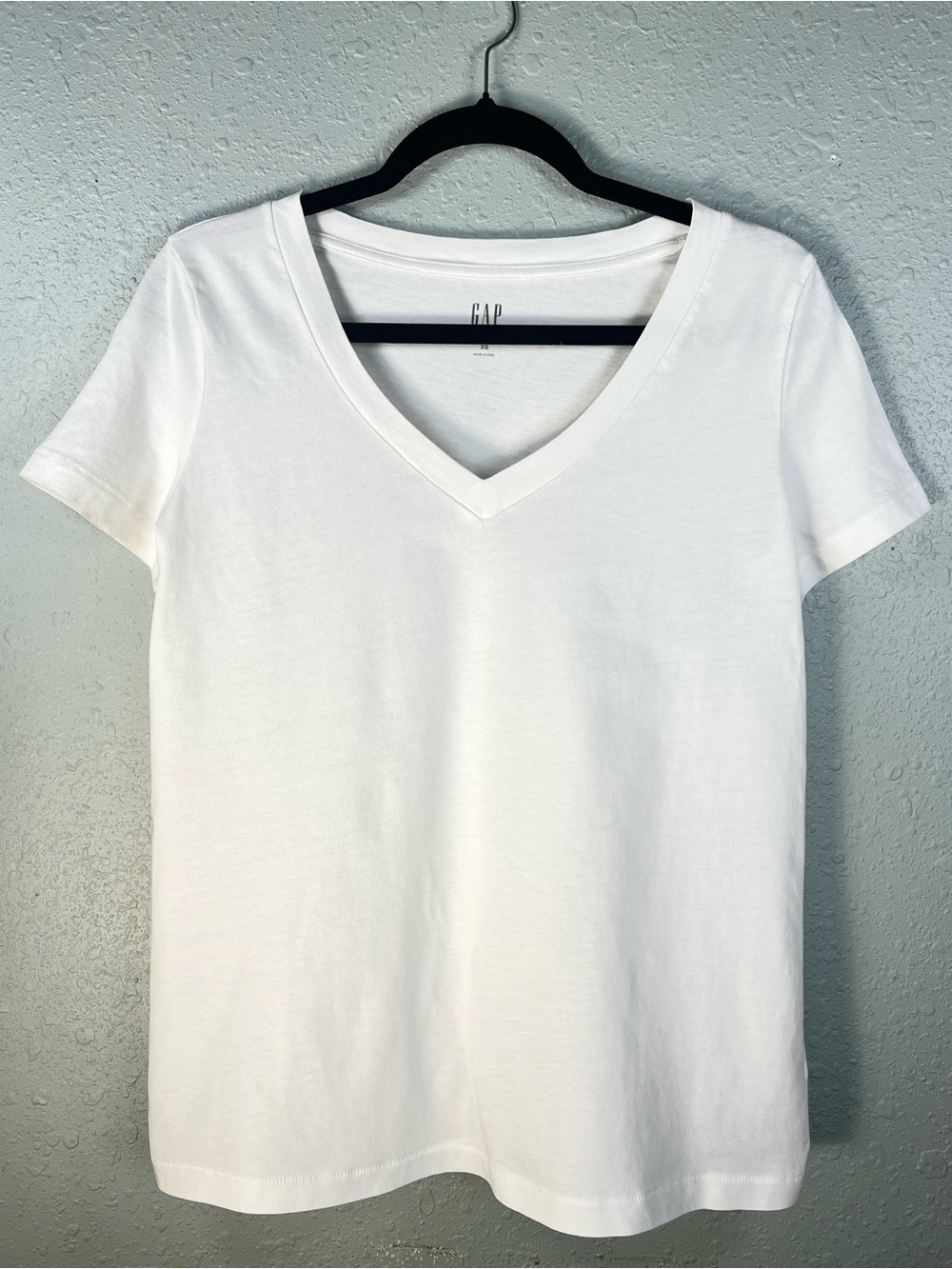 Gap Organic Cotton White V-Neck Tee XS Classic Essential - Picture 2 of 16